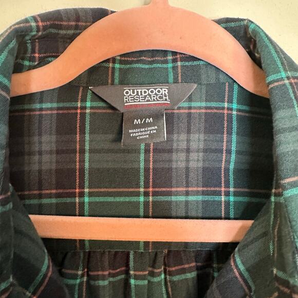 Outdoor Research Kulshan Tunic Green Fir Plaid Pockets Button Up Medium Hiking - Picture 3 of 10